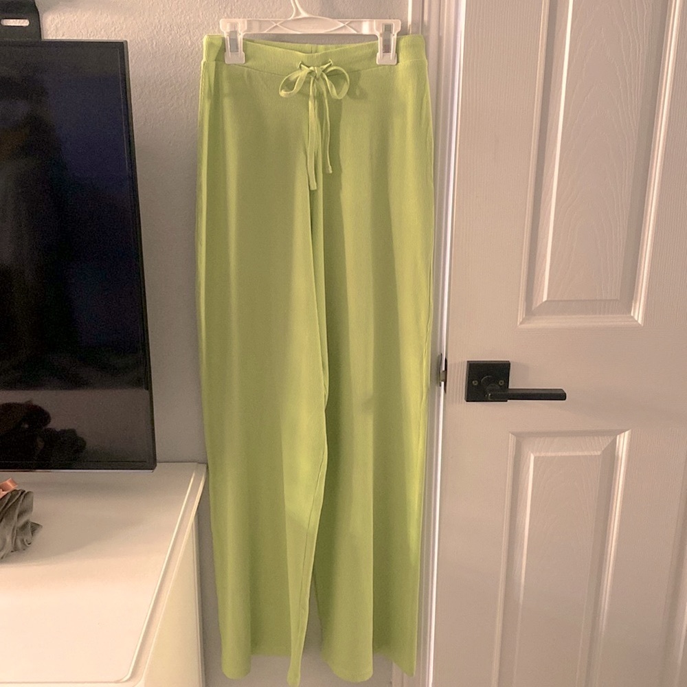 Zara flare high waisted green ribbed pants - Picture 7 of 11
